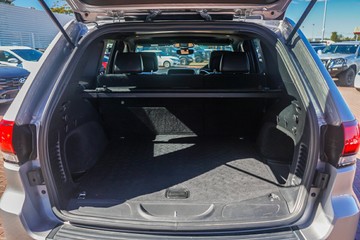 https://vehicle-cdn.autoleague.cloud/32225_81010020_19.jpg