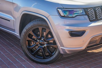 https://vehicle-cdn.autoleague.cloud/32225_81010020_2.jpg