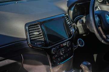 https://vehicle-cdn.autoleague.cloud/32225_81010020_21.jpg