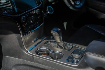 https://vehicle-cdn.autoleague.cloud/32225_81010020_22.jpg