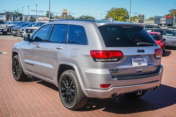 https://vehicle-cdn.autoleague.cloud/32225_81010020_6.jpg