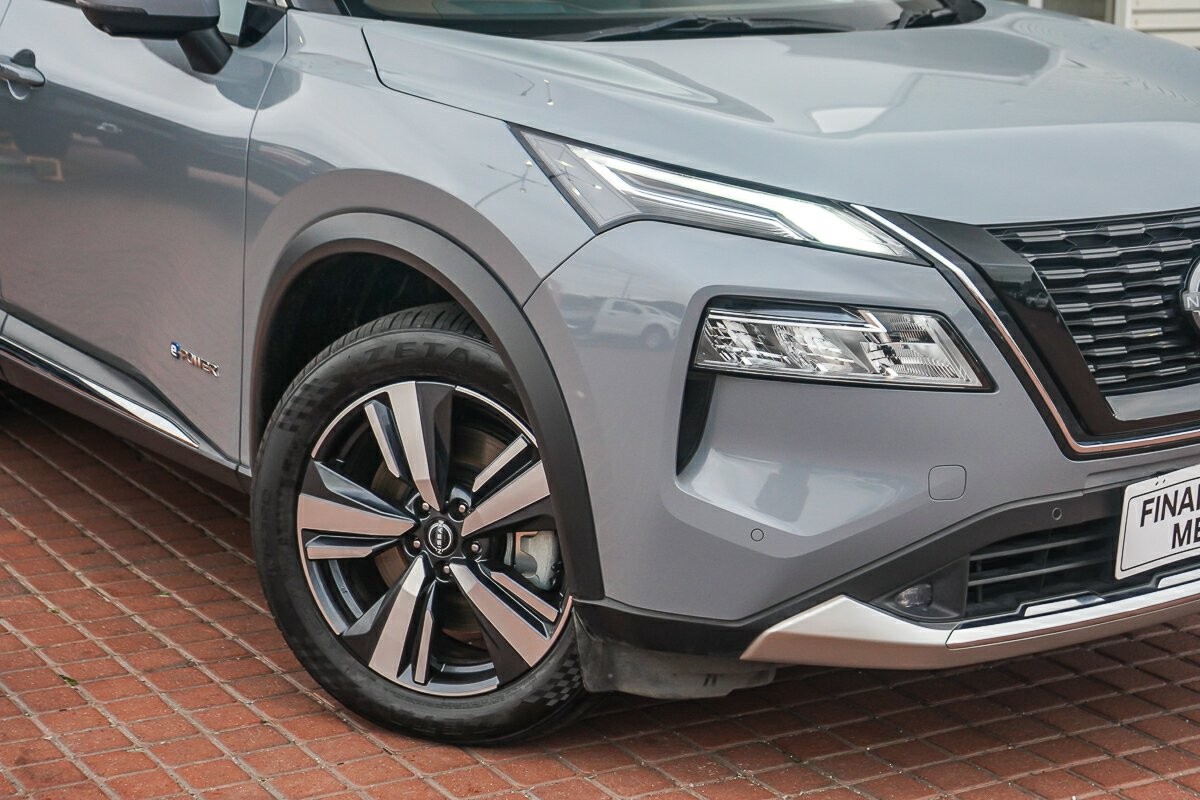 Nissan X-trail image 2
