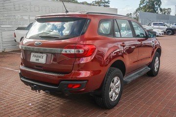 https://vehicle-cdn.autoleague.cloud/32225_81010033_7.jpg