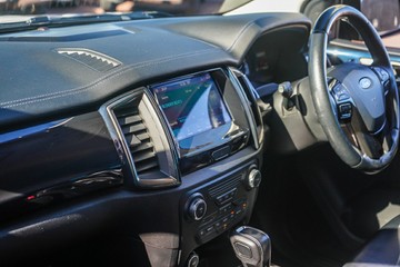 https://vehicle-cdn.autoleague.cloud/32225_81010039_21.jpg