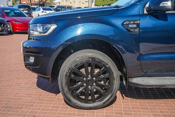 https://vehicle-cdn.autoleague.cloud/32225_81010039_5.jpg
