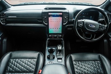 https://vehicle-cdn.autoleague.cloud/32225_81010042_10.jpg