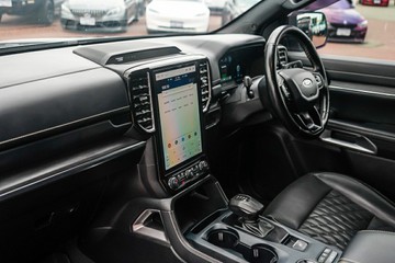https://vehicle-cdn.autoleague.cloud/32225_81010042_20.jpg