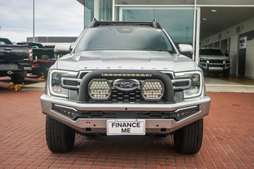 https://vehicle-cdn.autoleague.cloud/32225_81010042_3.jpg