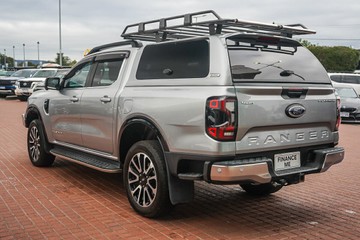 https://vehicle-cdn.autoleague.cloud/32225_81010042_6.jpg