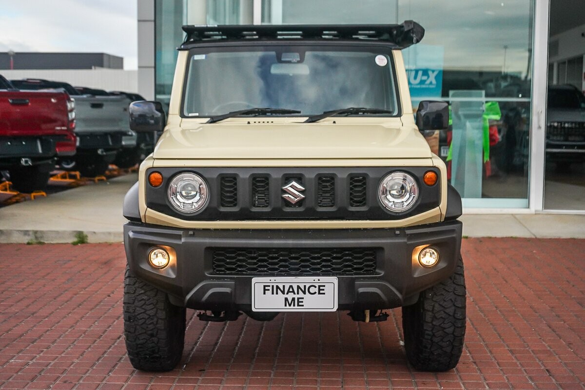 Suzuki Jimny image 3