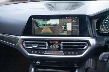 https://vehicle-cdn.autoleague.cloud/32225_81010045_17.jpg