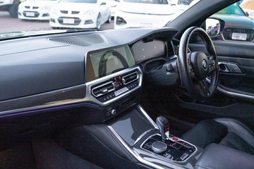 https://vehicle-cdn.autoleague.cloud/32225_81010045_24.jpg