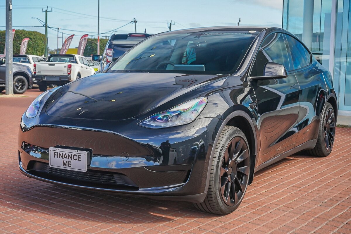 Tesla Model Y image 4