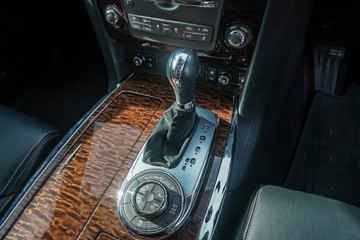 https://vehicle-cdn.autoleague.cloud/32225_81010054_18.jpg