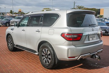 https://vehicle-cdn.autoleague.cloud/32225_81010054_6.jpg