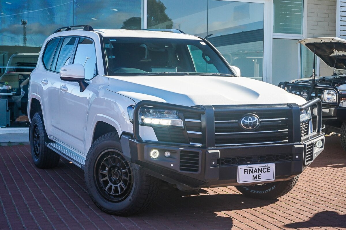 Toyota Landcruiser image 1