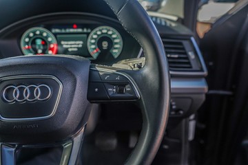 https://vehicle-cdn.autoleague.cloud/32225_81010075_19.jpg