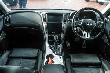 https://vehicle-cdn.autoleague.cloud/32225_81010077_10.jpg