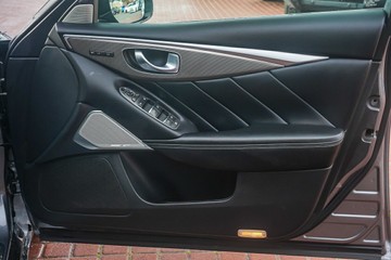 https://vehicle-cdn.autoleague.cloud/32225_81010077_11.jpg