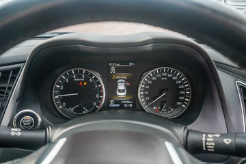 https://vehicle-cdn.autoleague.cloud/32225_81010077_16.jpg