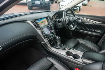 https://vehicle-cdn.autoleague.cloud/32225_81010077_20.jpg