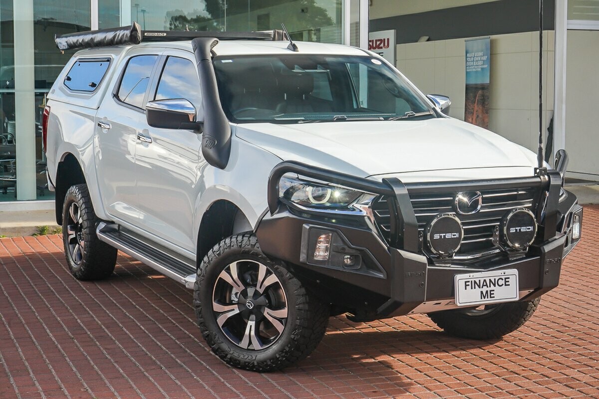 Mazda Bt-50 image 1