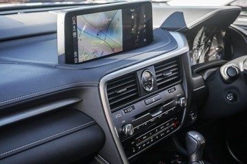 https://vehicle-cdn.autoleague.cloud/32225_81010087_11.jpg