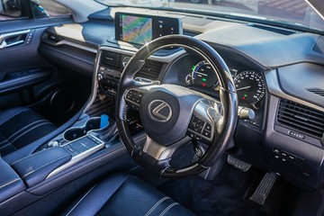 https://vehicle-cdn.autoleague.cloud/32225_81010087_17.jpg