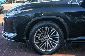 https://vehicle-cdn.autoleague.cloud/32225_81010087_5.jpg