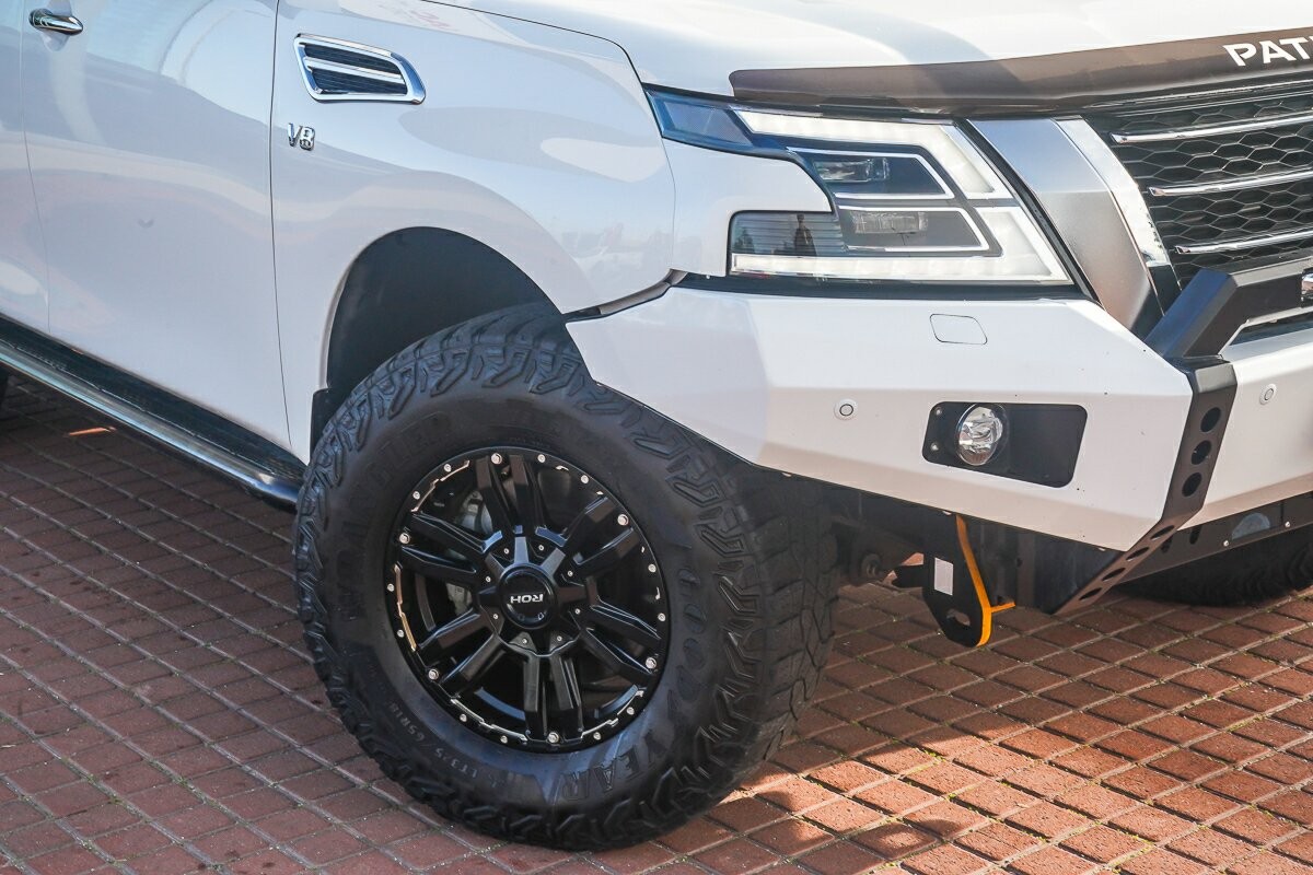 Nissan Patrol image 2