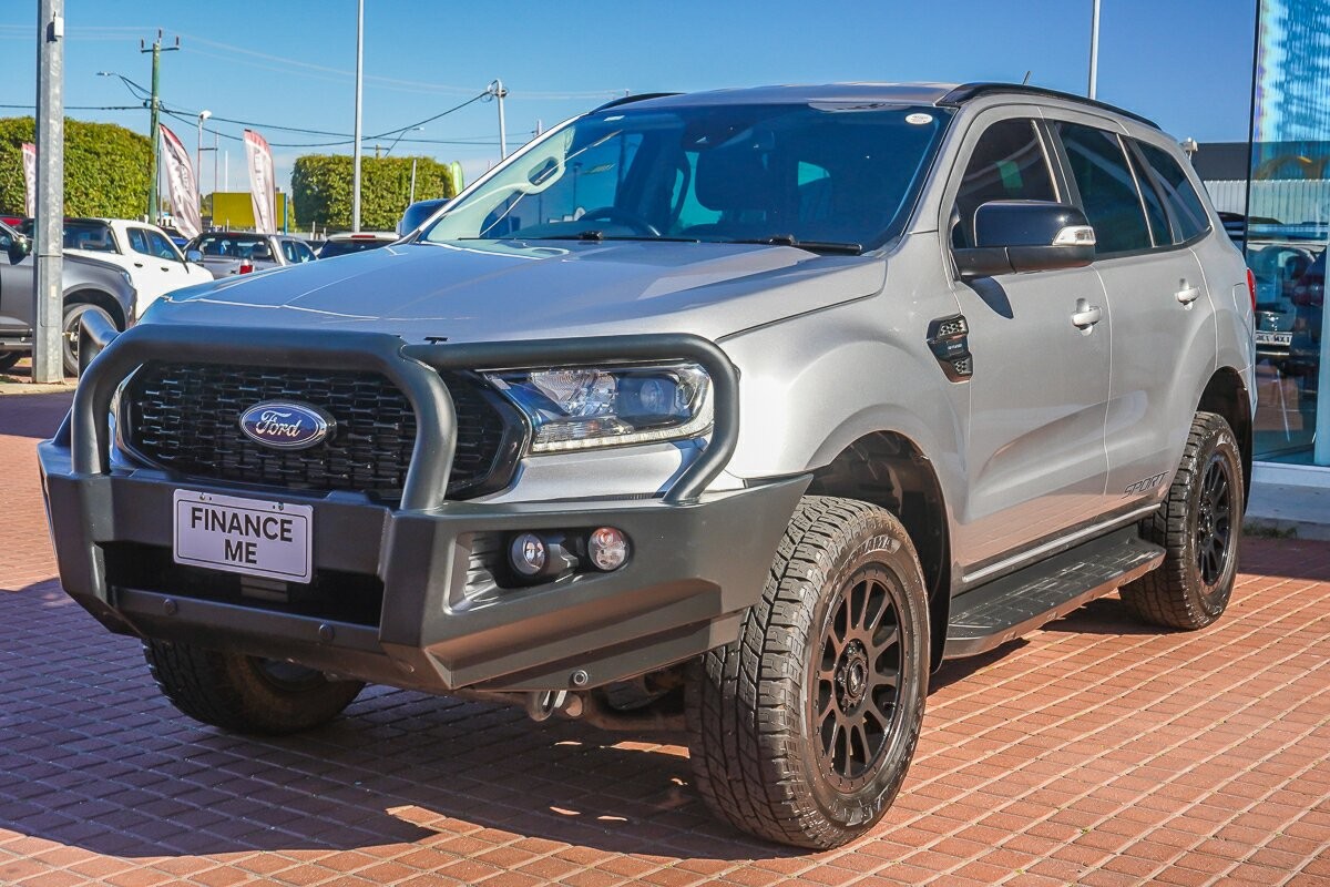 Ford Everest image 4