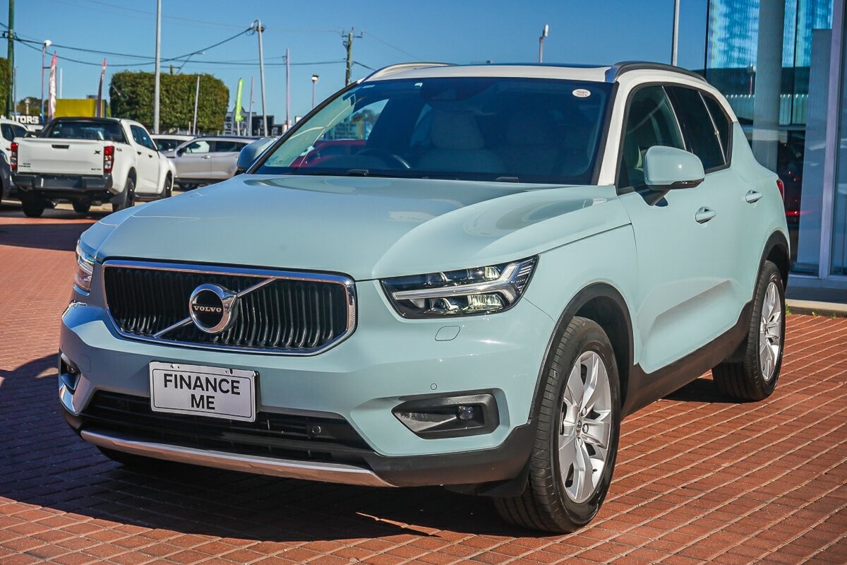 Volvo Xc40 image 4