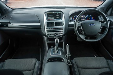 https://vehicle-cdn.autoleague.cloud/32225_81010112_10.jpg