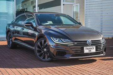 https://vehicle-cdn.autoleague.cloud/32225_81010113_1.jpg