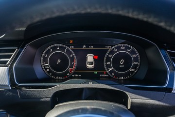 https://vehicle-cdn.autoleague.cloud/32225_81010113_16.jpg