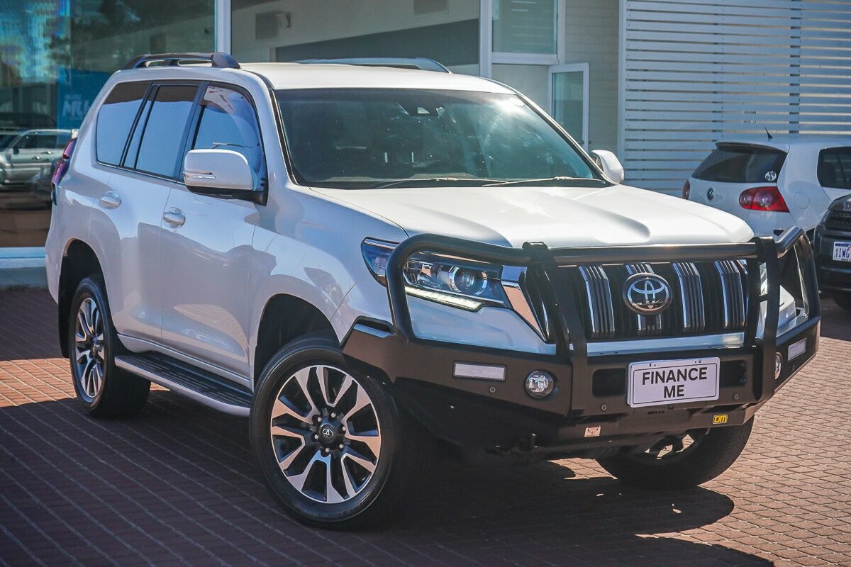 Toyota Landcruiser Prado image 1