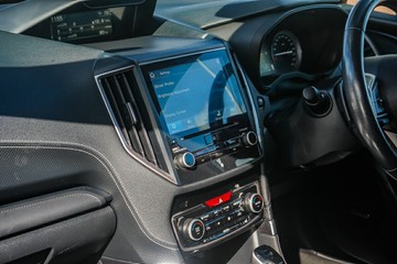 https://vehicle-cdn.autoleague.cloud/32225_81010130_20.jpg