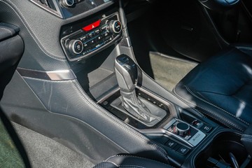 https://vehicle-cdn.autoleague.cloud/32225_81010130_21.jpg