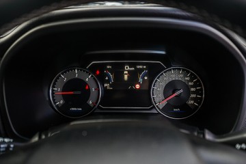 https://vehicle-cdn.autoleague.cloud/32225_81010132_16.jpg