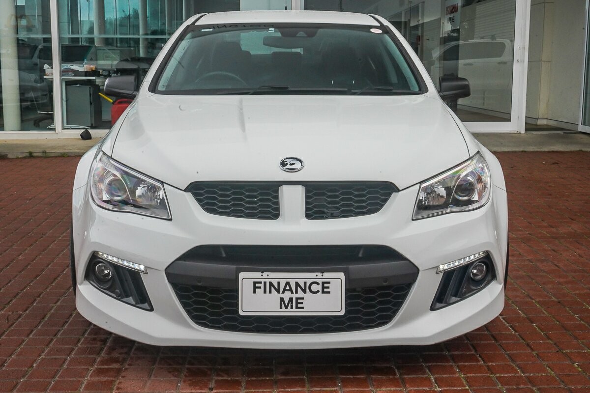Holden Special Vehicles Clubsport image 3
