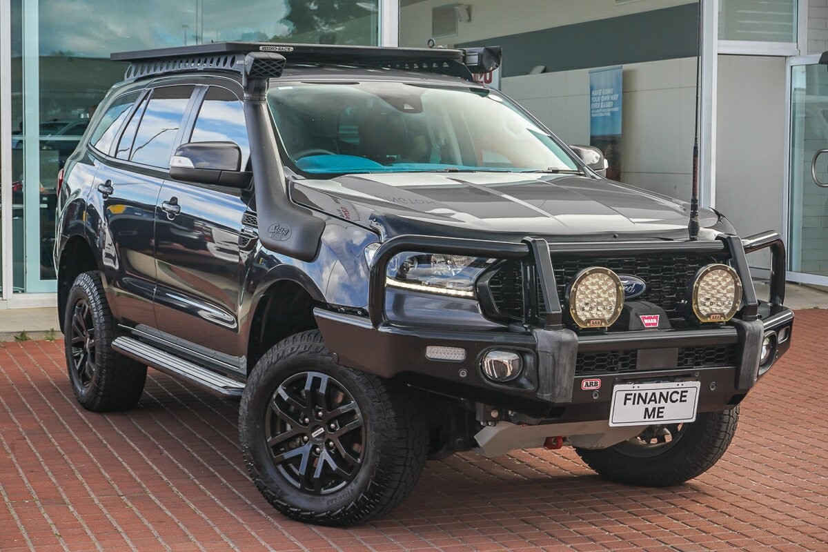 Ford Everest image 1