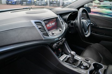 https://vehicle-cdn.autoleague.cloud/32225_81010143_19.jpg