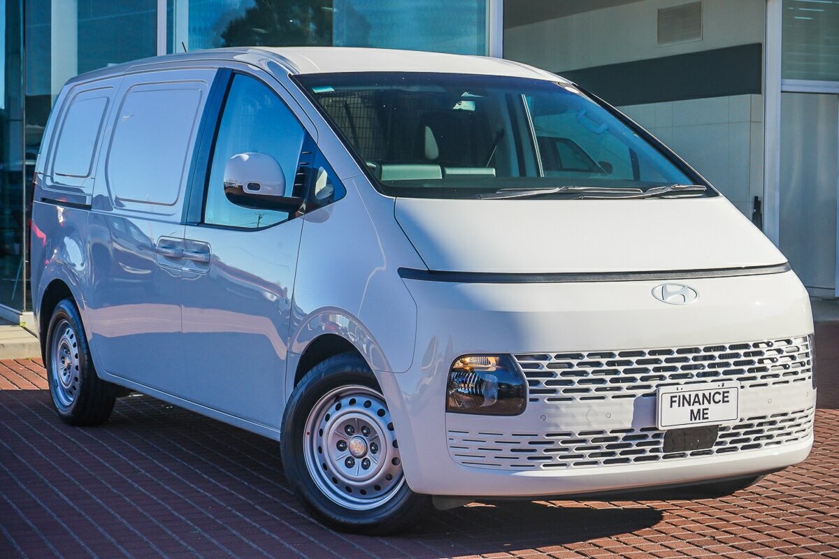Hyundai Staria Load image 1
