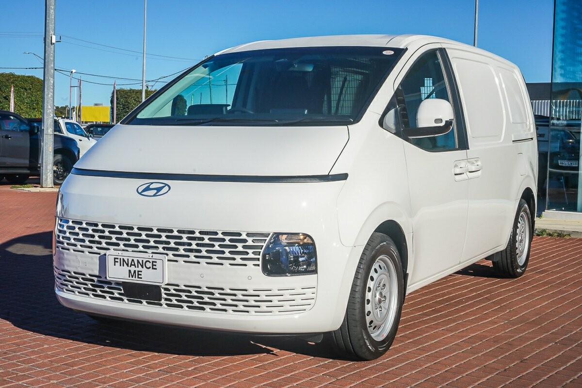 Hyundai Staria Load image 4