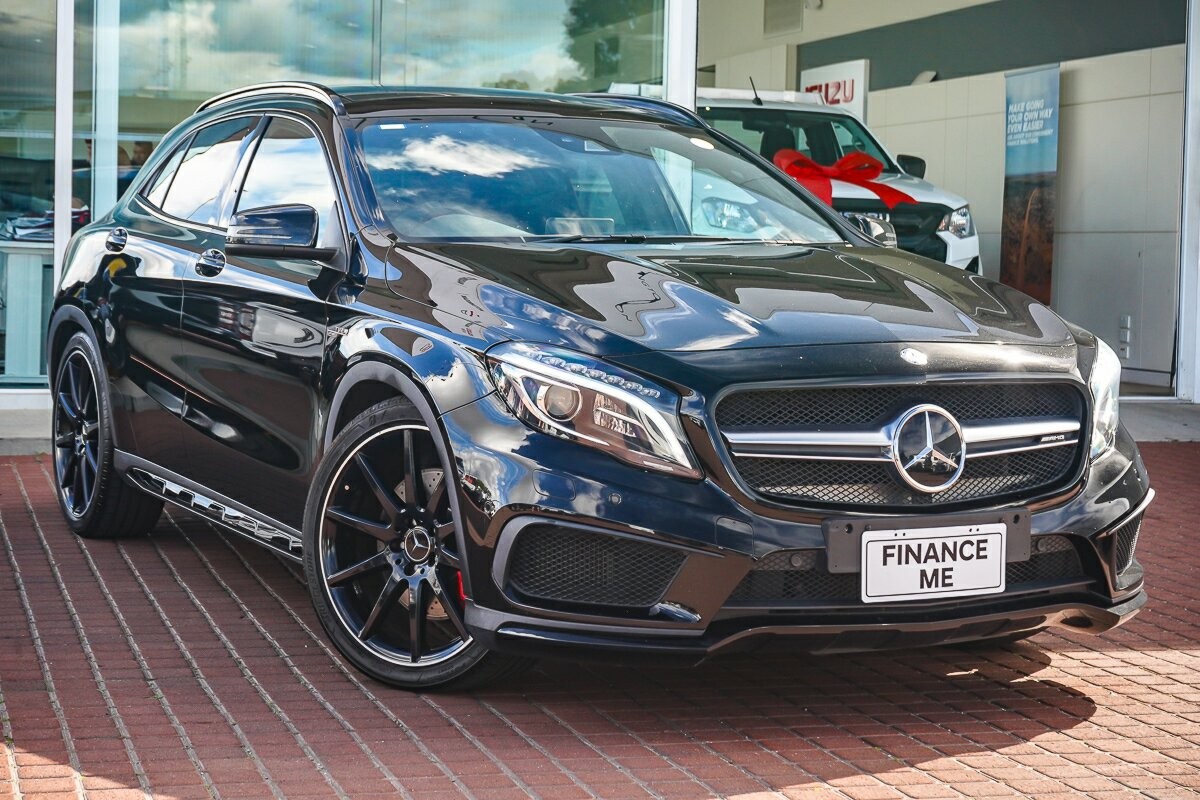 Mercedes Benz Gla-class image 1