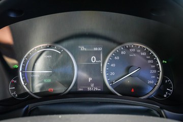https://vehicle-cdn.autoleague.cloud/32225_81010179_15.jpg