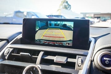 https://vehicle-cdn.autoleague.cloud/32225_81010179_19.jpg