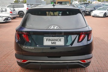 https://vehicle-cdn.autoleague.cloud/32225_81010183_7.jpg