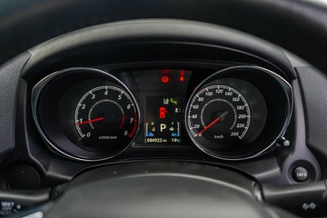 https://vehicle-cdn.autoleague.cloud/32225_81010184_16.jpg