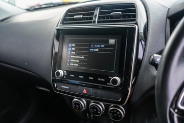 https://vehicle-cdn.autoleague.cloud/32225_81010184_17.jpg